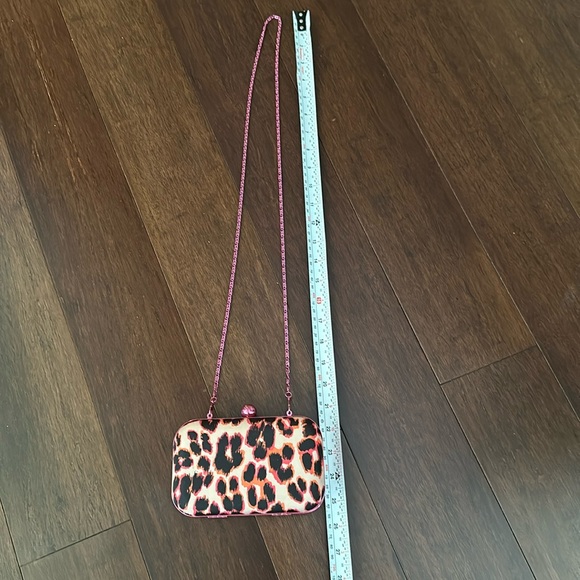 Juicy Couture leopard vintage bag with mettalic pink details - Picture 4 of 9